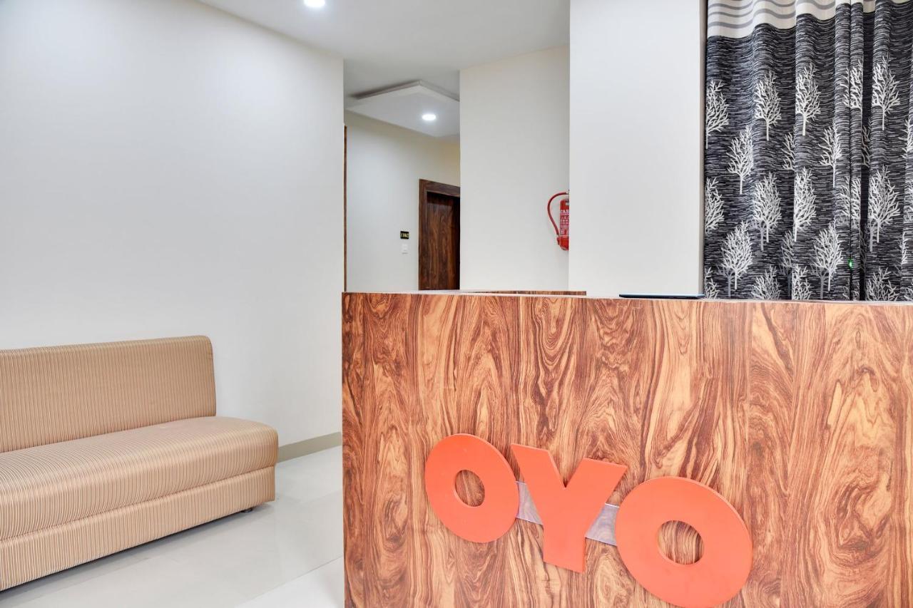 Oyo40146大陆酒店 博帕尔 外观 照片